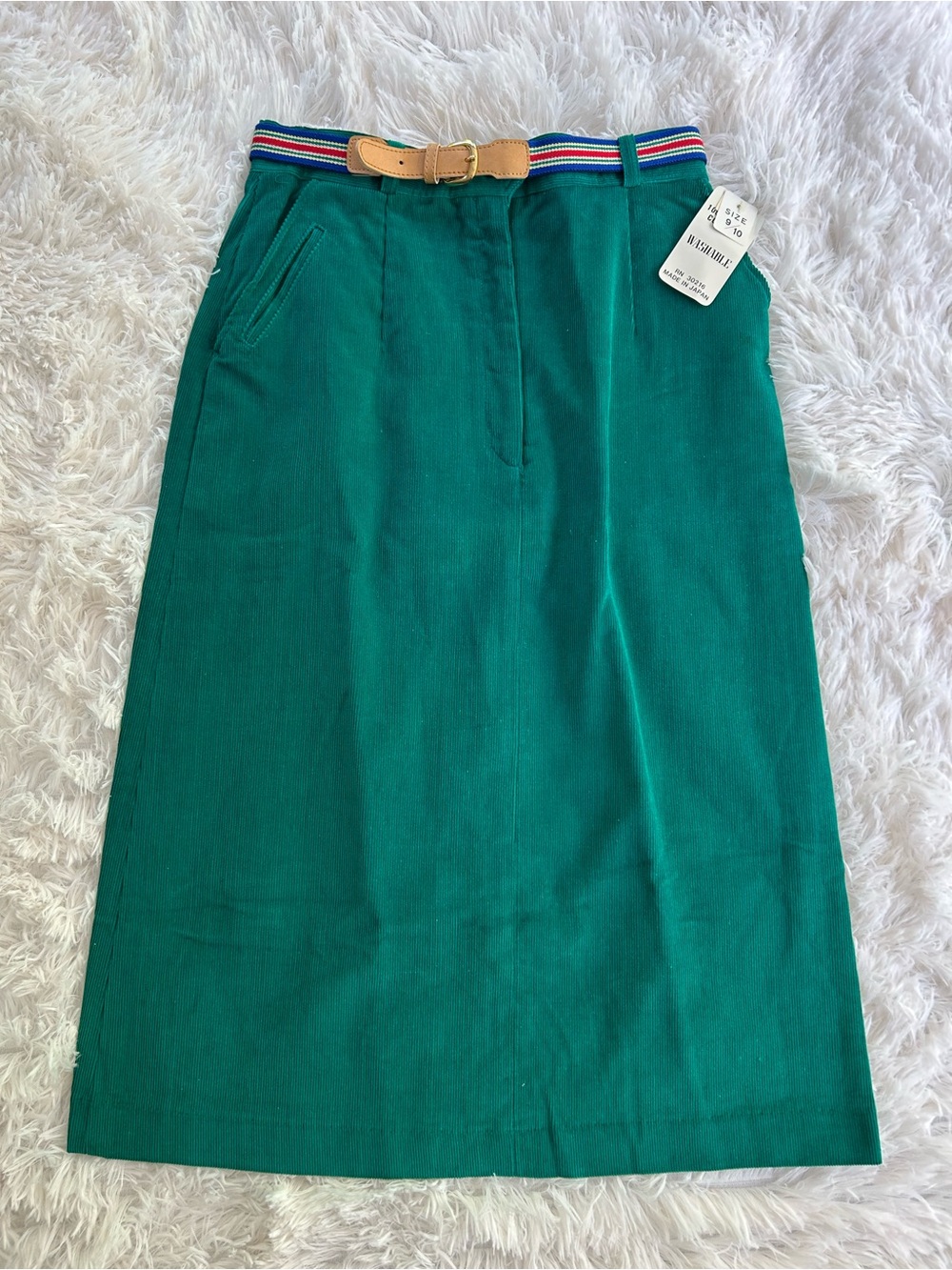 NWT Vintage Green Corduroy Midi Skirt Made in Japan Preppy Cottagecore S